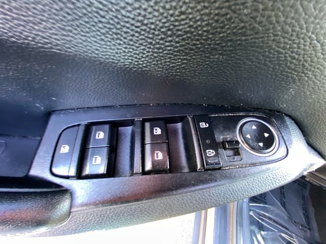 Used 2021 Kia Seltos SX image 17