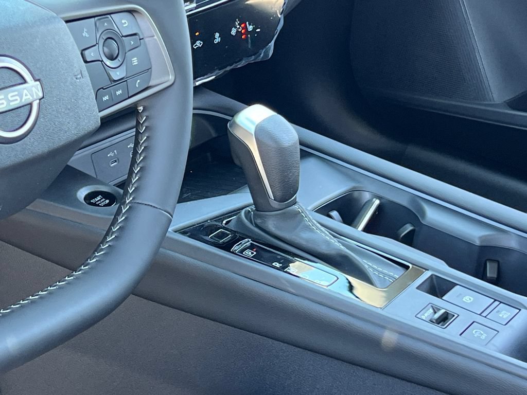 New 2026 Nissan Sentra SV w/ SV Convenience Package FWD image 11