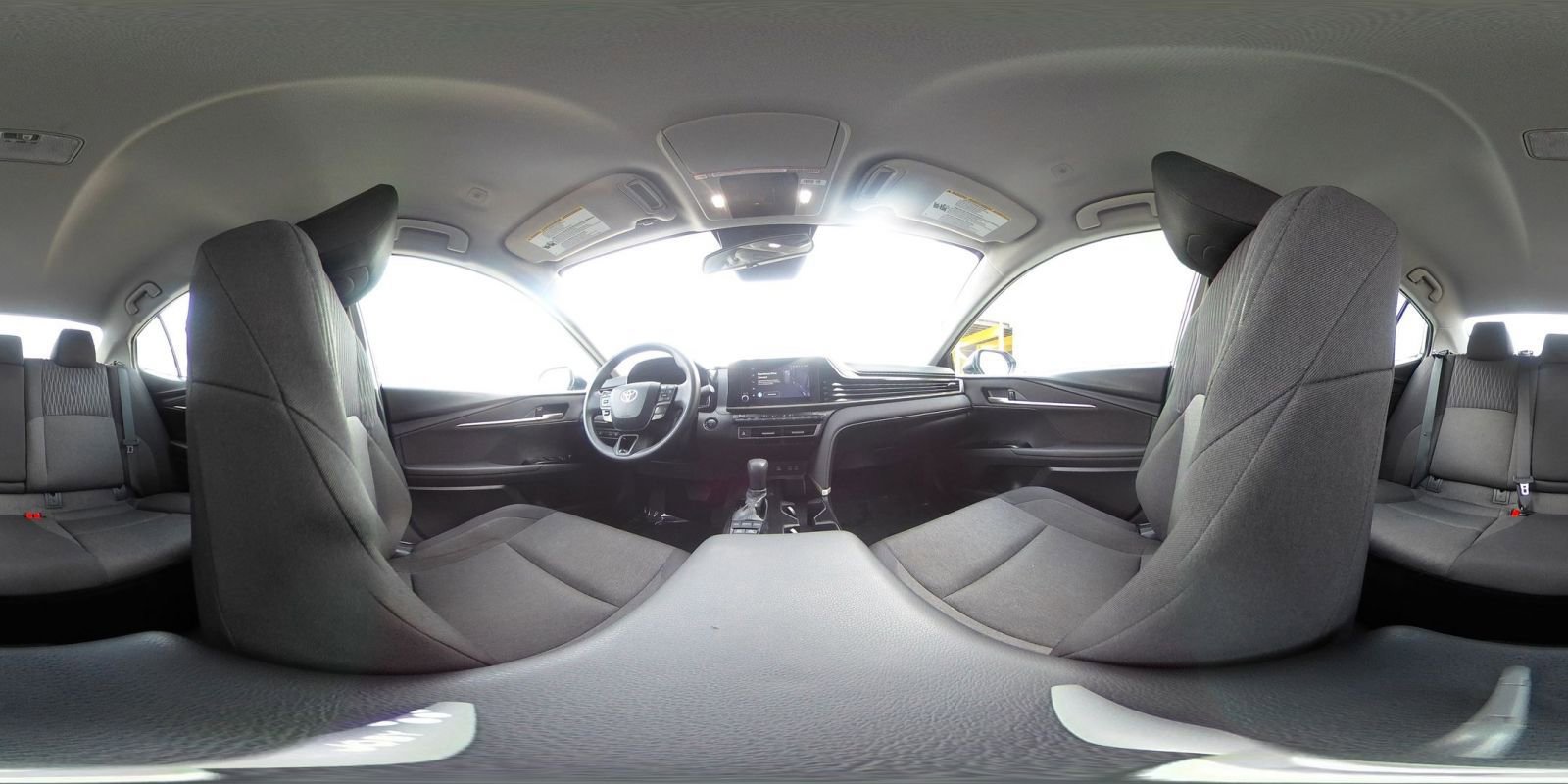 Used 2025 Toyota Camry LE image 38