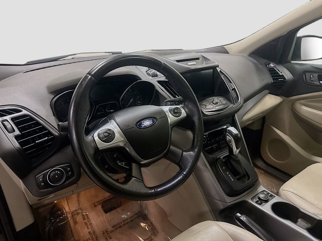Used 2016 Ford Escape SE w/ SE Leather Comfort Package image 10