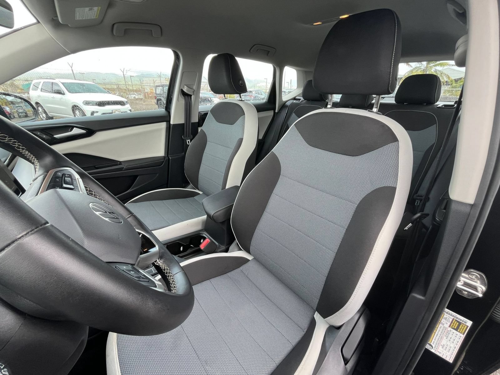 Used 2026 Volkswagen Taos S FWD image 33