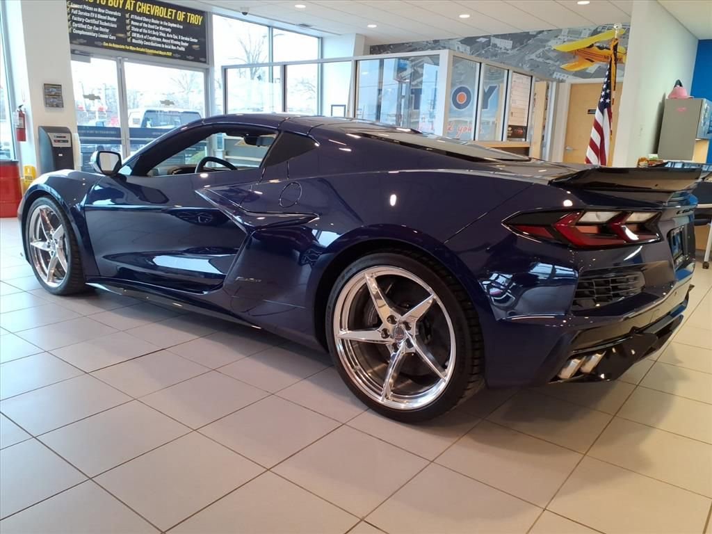 New 2025 Chevrolet Corvette E-Ray w/ ZER Performance Package AWD/4WD image 6