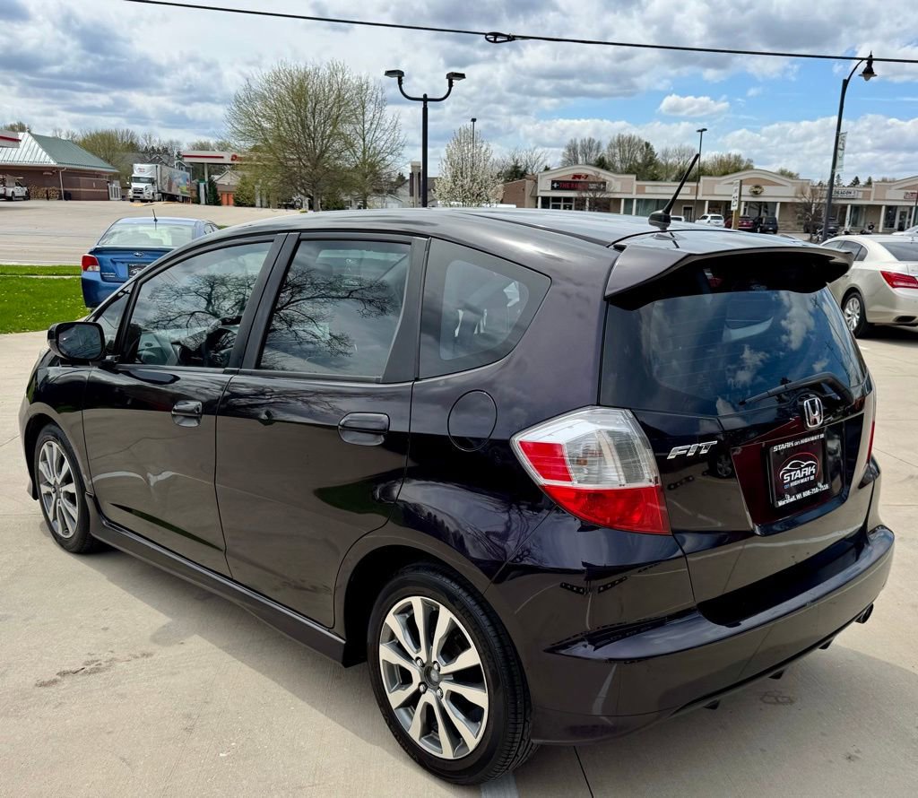 Used 2013 Honda Fit Sport image 4