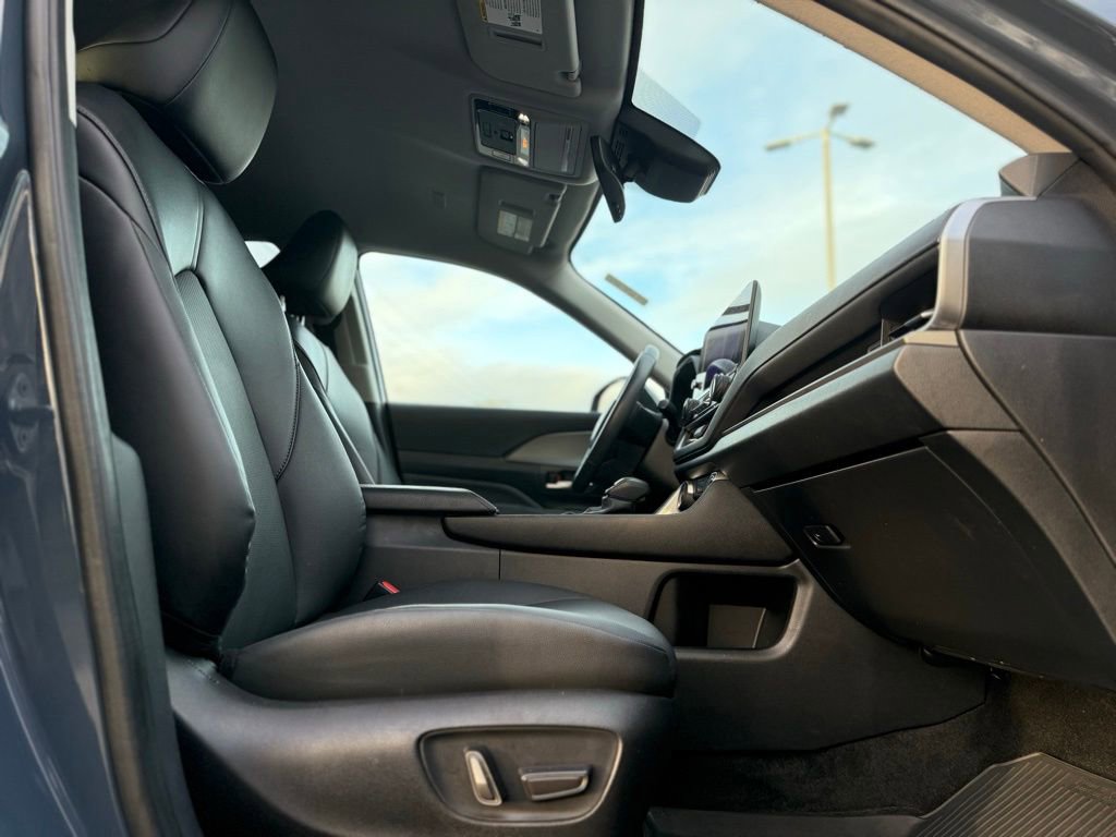 Used 2024 Toyota Grand Highlander XLE image 20