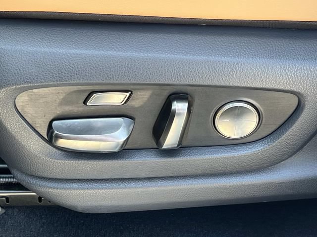 Used 2025 Lexus LX 600 4WD w/ Accessory Package (2T) image 32