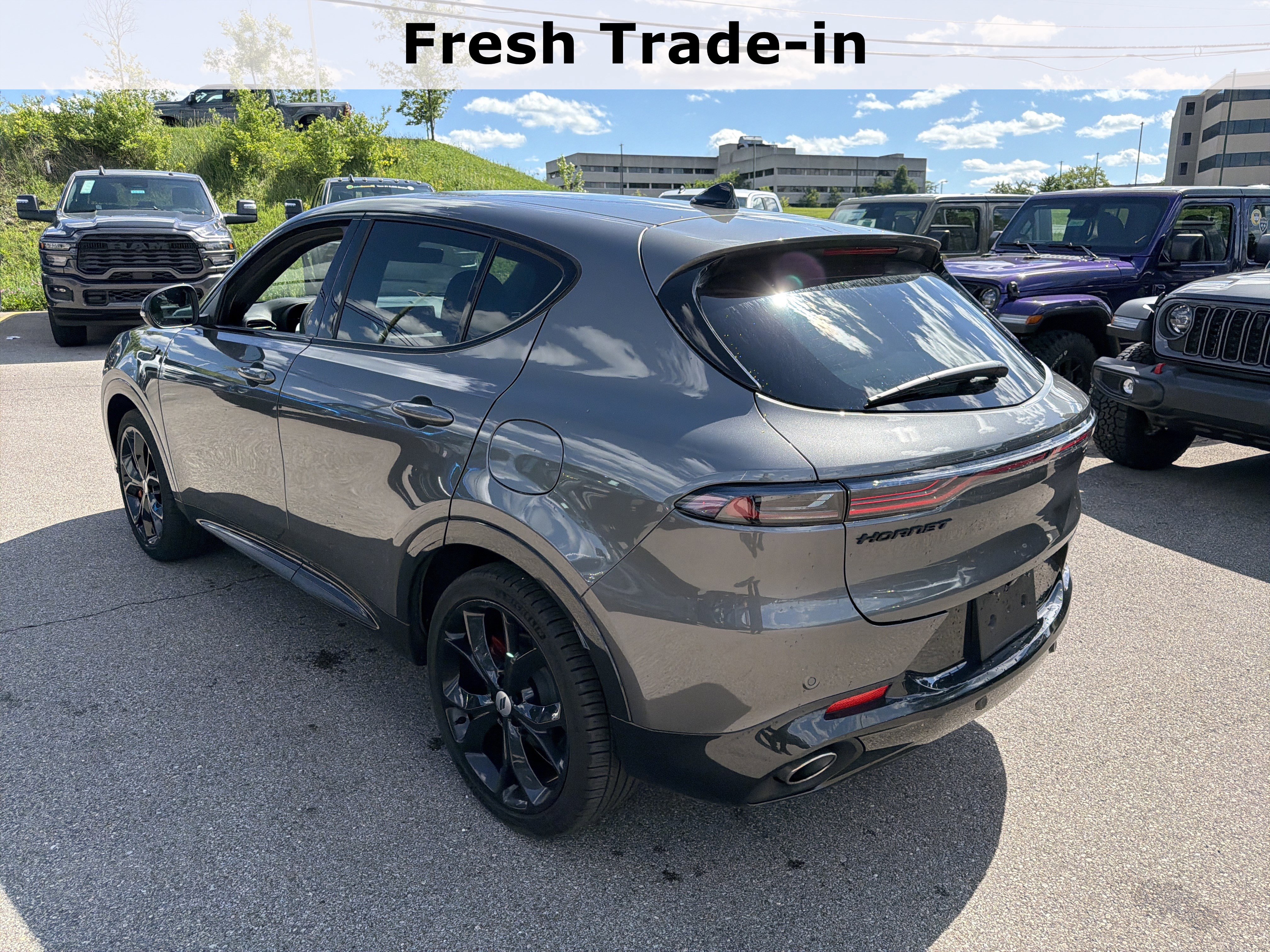 Used 2024 Dodge Hornet R/T AWD/4WD image 9