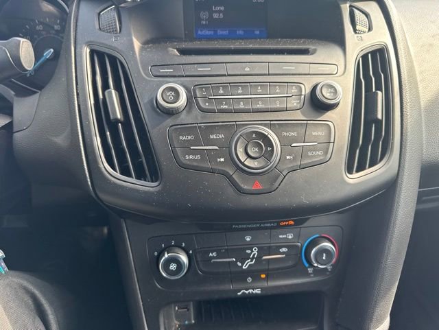 Used 2017 Ford Focus SE FWD image 12