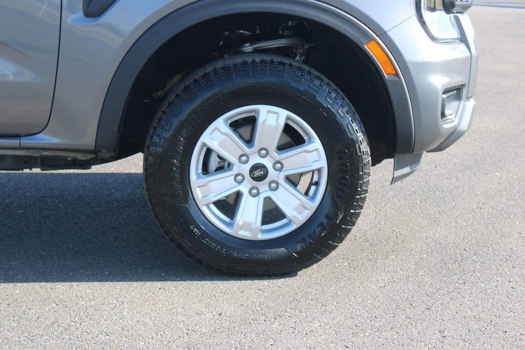 Used 2024 Ford Ranger XL image 12
