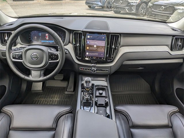 New 2025 Volvo XC60 B5 Ultra w/ Climate Package image 16