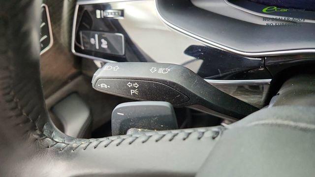 Used 2020 Audi Q8 Prestige w/ Prestige Package image 42