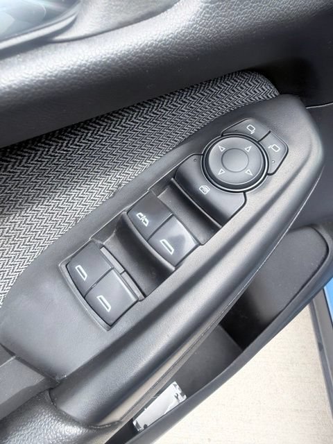 Used 2024 Chevrolet TrailBlazer LT w/ LT Cold Weather Package FWD image 23