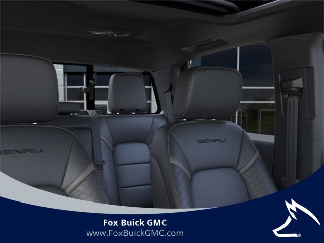 New 2026 GMC Canyon Denali image 24