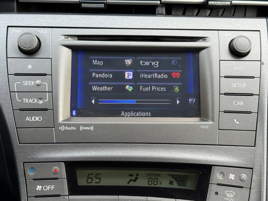 Used 2015 Toyota Prius Three FWD image 27