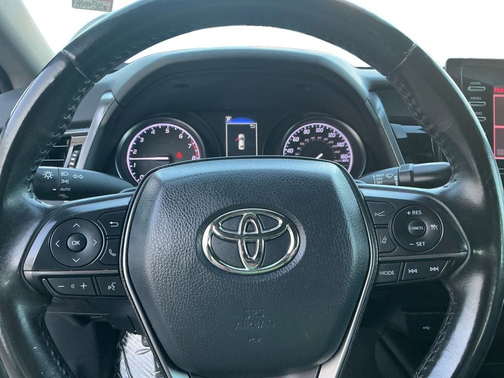 Used 2023 Toyota Camry SE image 18