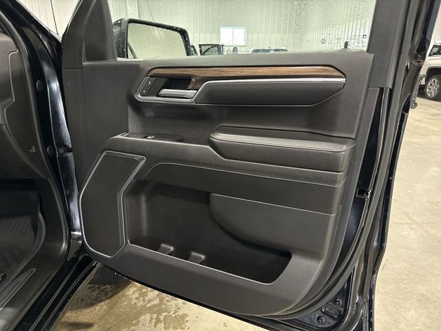 Used 2023 Chevrolet Silverado 1500 RST AWD/4WD image 32
