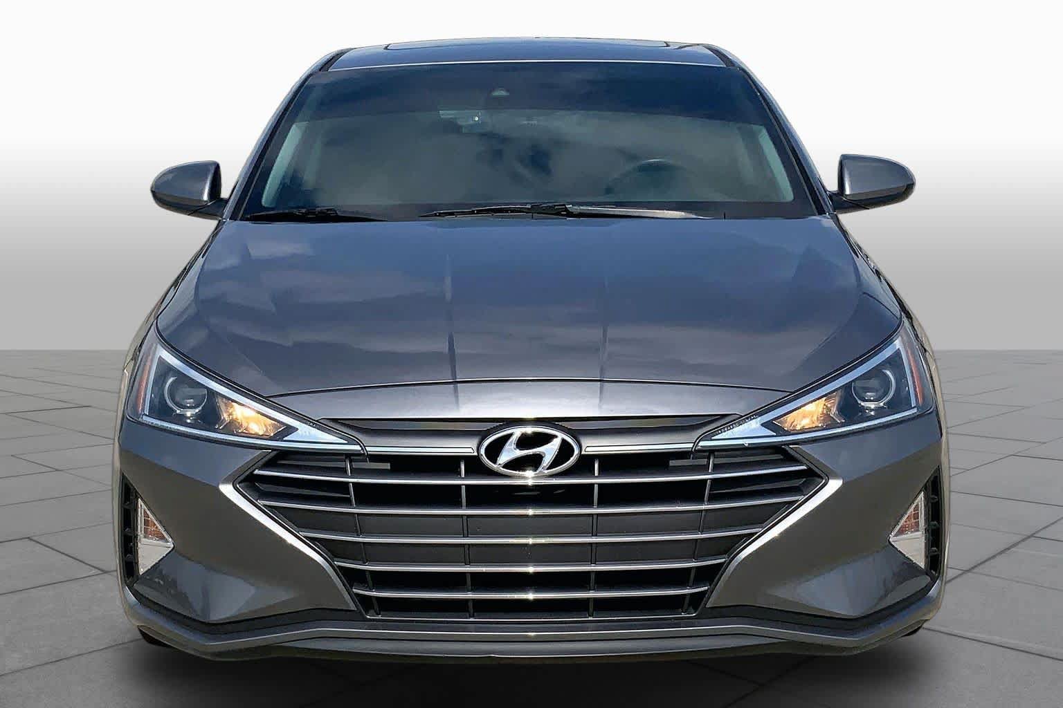 Used 2020 Hyundai Elantra Value Edition w/ Cargo Package (C1) FWD image 4