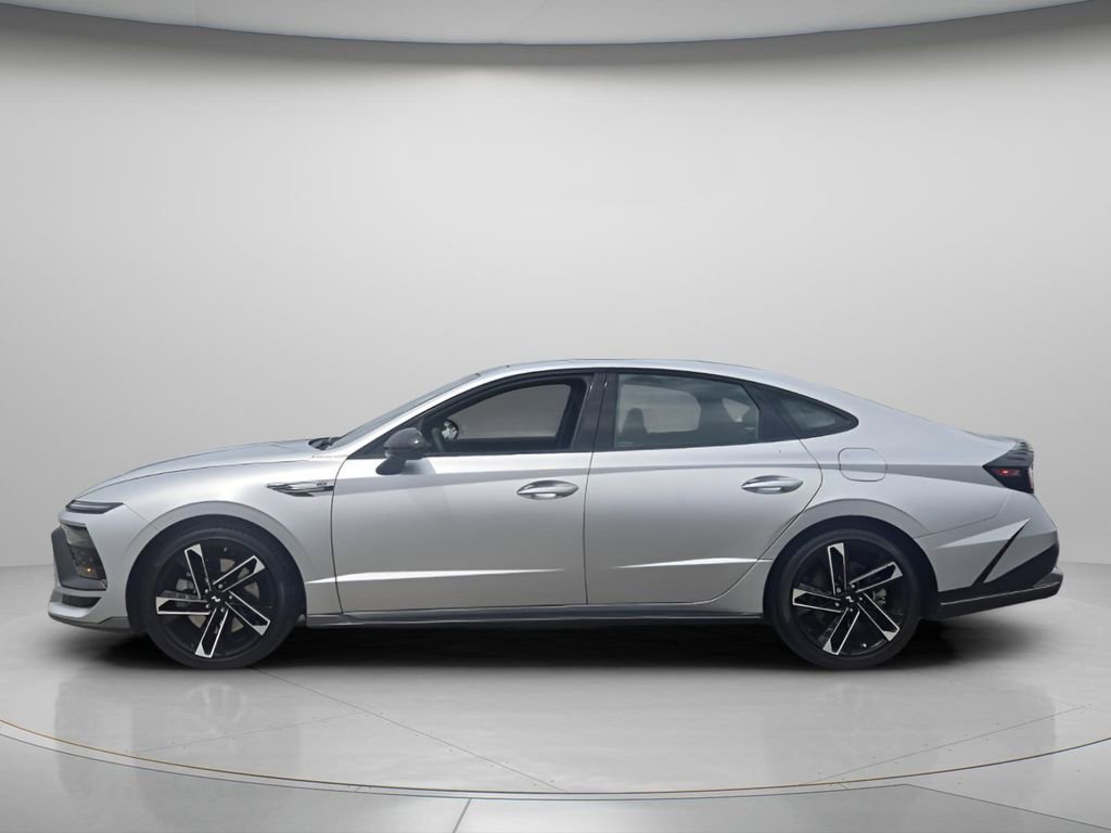 Certified 2024 Hyundai Sonata N Line FWD image 3