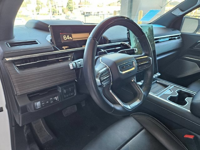Used 2025 GMC Sierra EV Denali AWD/4WD image 9