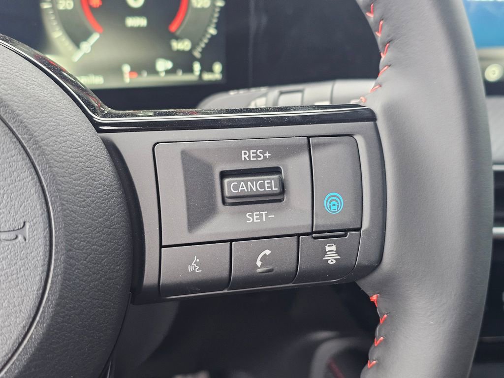 New 2026 Nissan Kicks SR w/ Cold Weather Package image 32