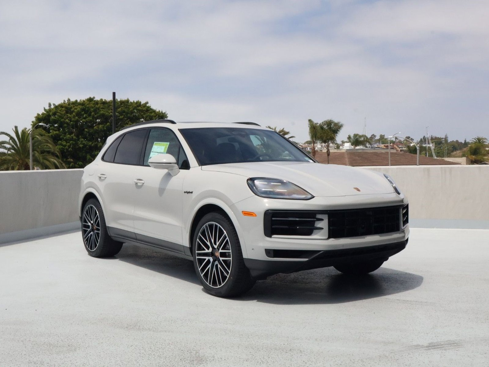 New 2026 Porsche Cayenne E-Hybrid AWD/4WD image 7