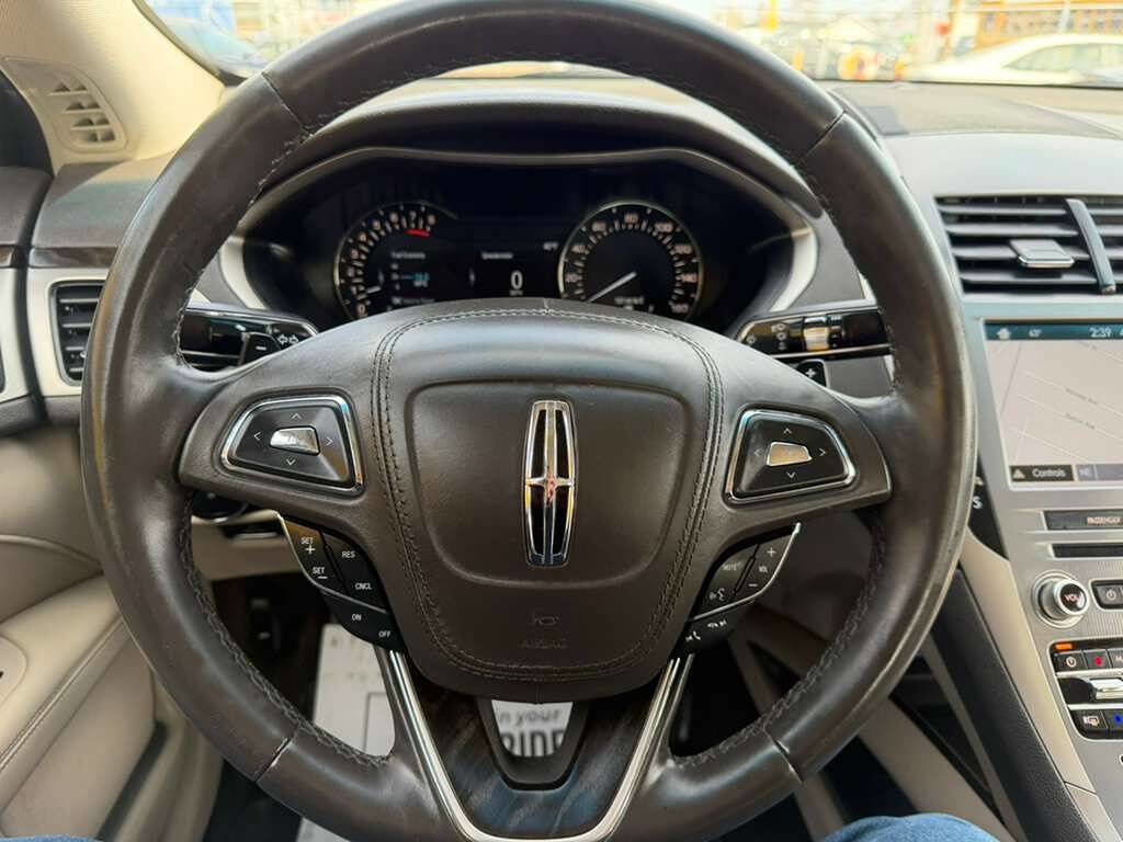 Used 2017 Lincoln MKZ Select w/ Select Plus Package image 8