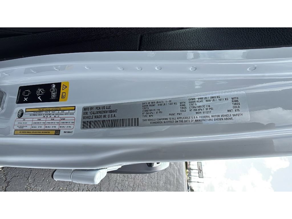 Used 2022 Jeep Wrangler Unlimited Rubicon 4xe image 28
