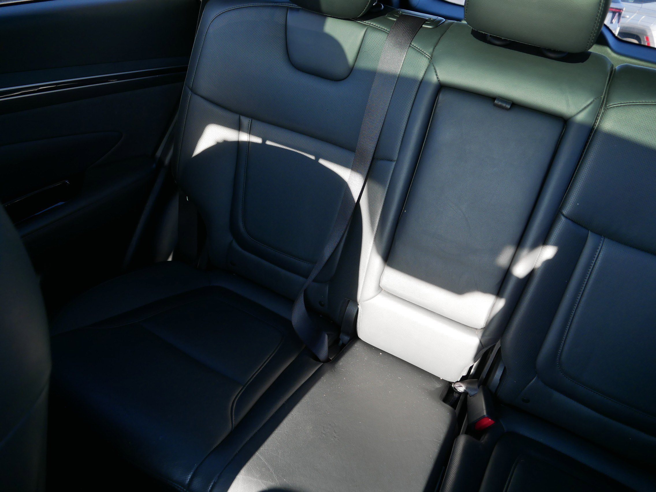 Used 2023 Hyundai Tucson Limited image 12