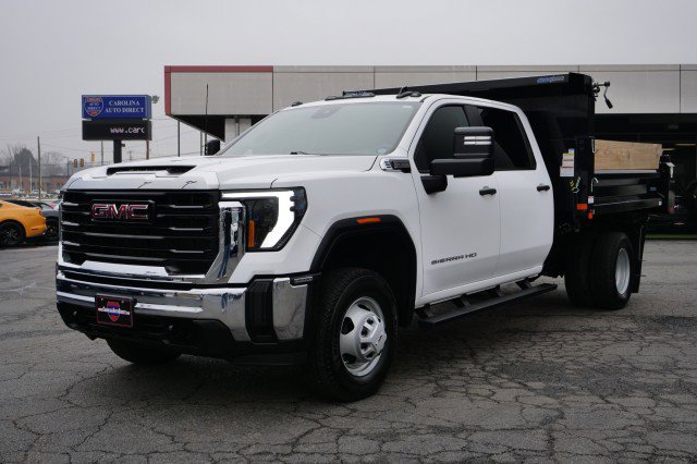Used 2024 GMC Sierra 3500 Pro w/ Convenience Package AWD/4WD image 6