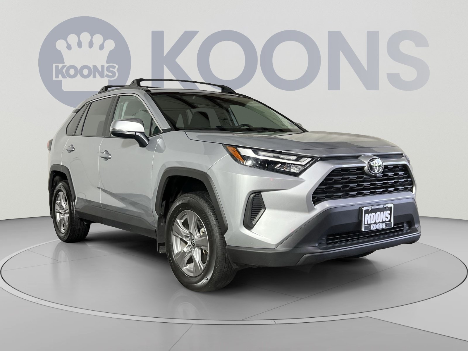 Used 2025 Toyota RAV4 XLE AWD/4WD image 10