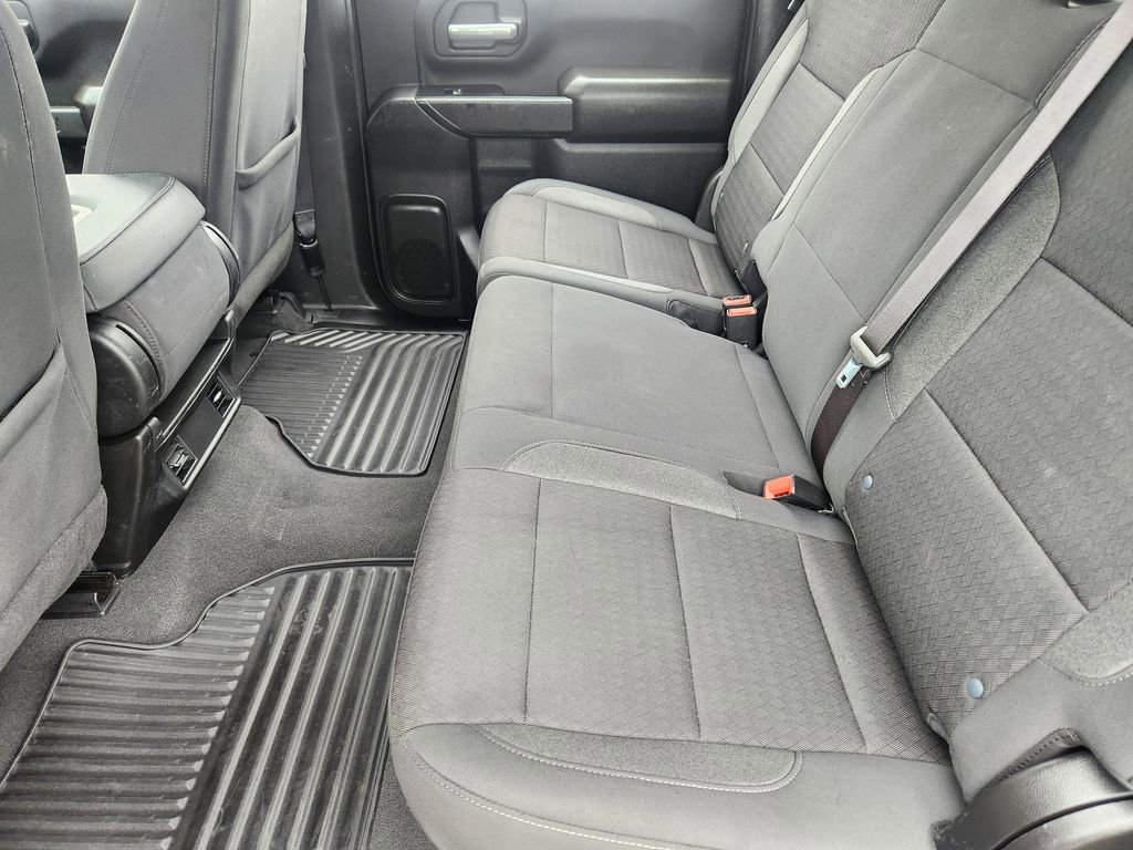 Used 2024 Chevrolet Silverado 2500 Custom w/ Custom Value Package image 28