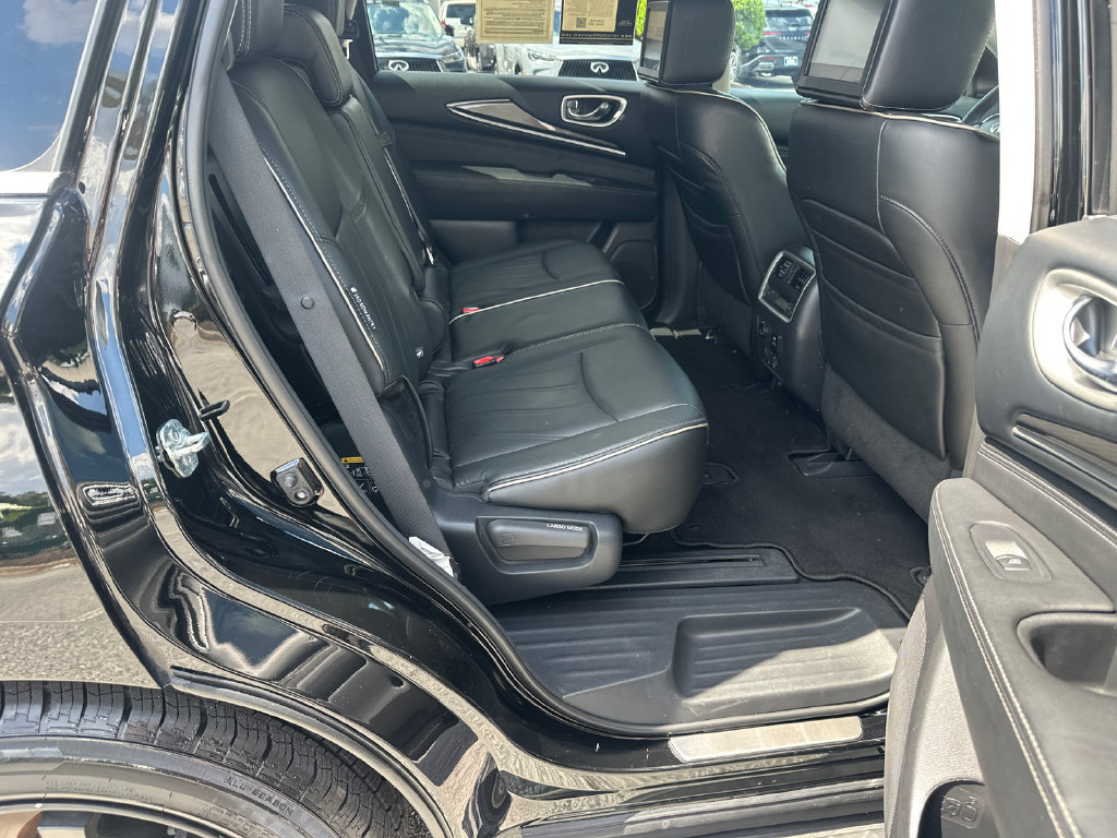Used 2020 INFINITI QX60 Luxe w/ Essential Package FWD image 13