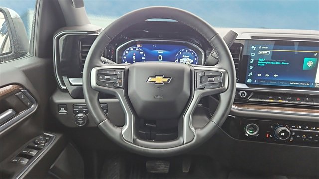 Used 2024 Chevrolet Silverado 1500 LT image 11