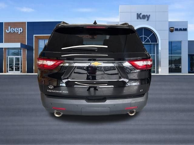 Used 2019 Chevrolet Traverse LT w/ LT Premium Package AWD/4WD image 5