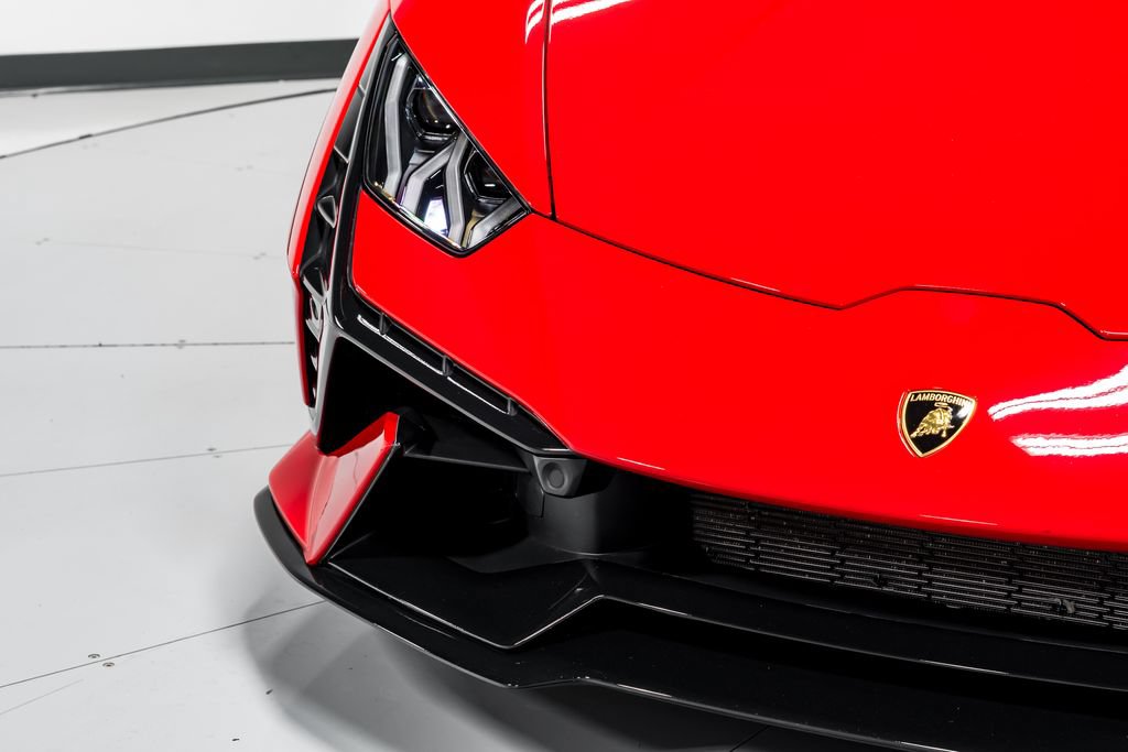 Used 2023 Lamborghini Huracan Tecnica RWD image 41