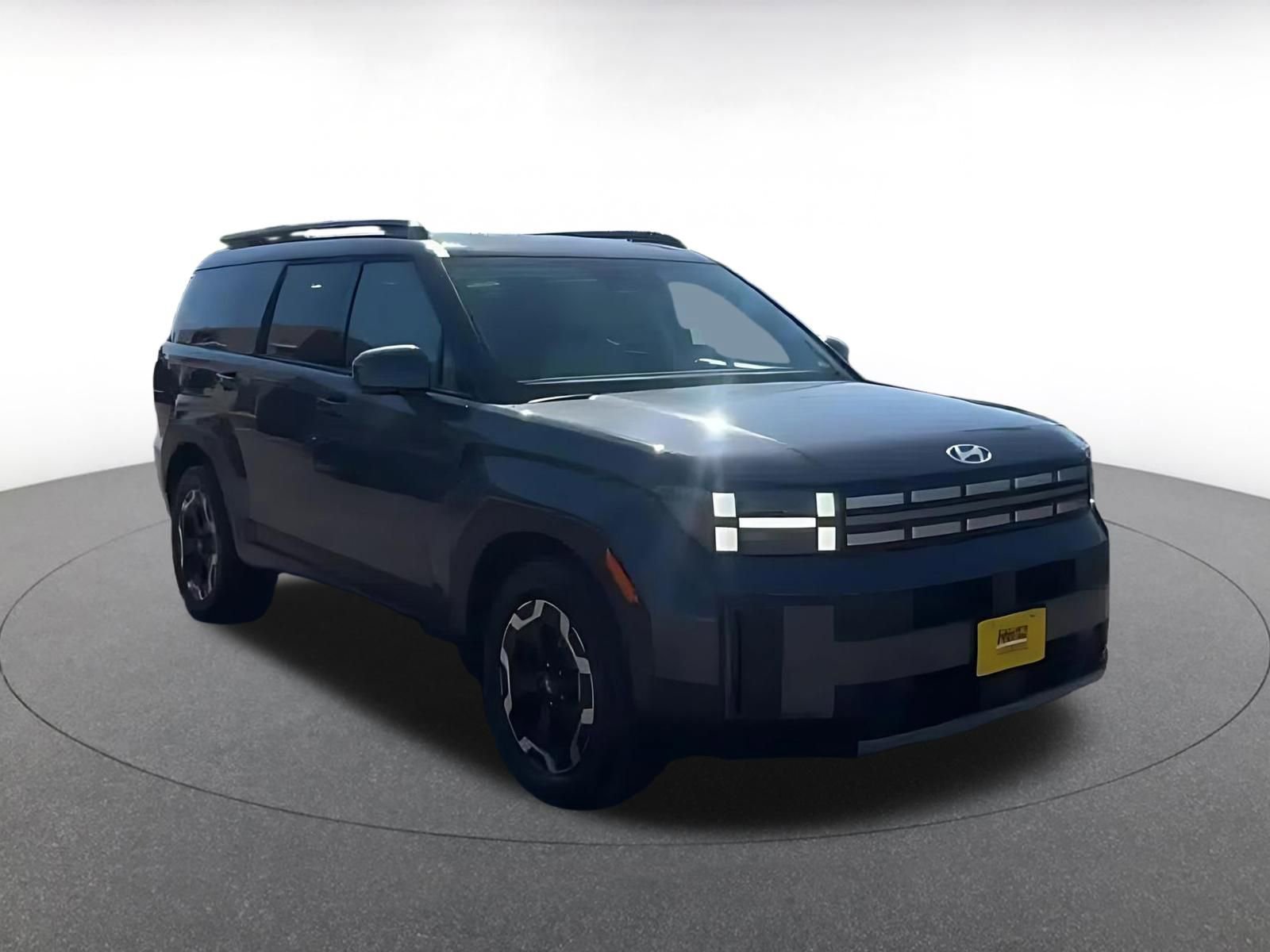 Used 2025 Hyundai Santa Fe SEL image 3