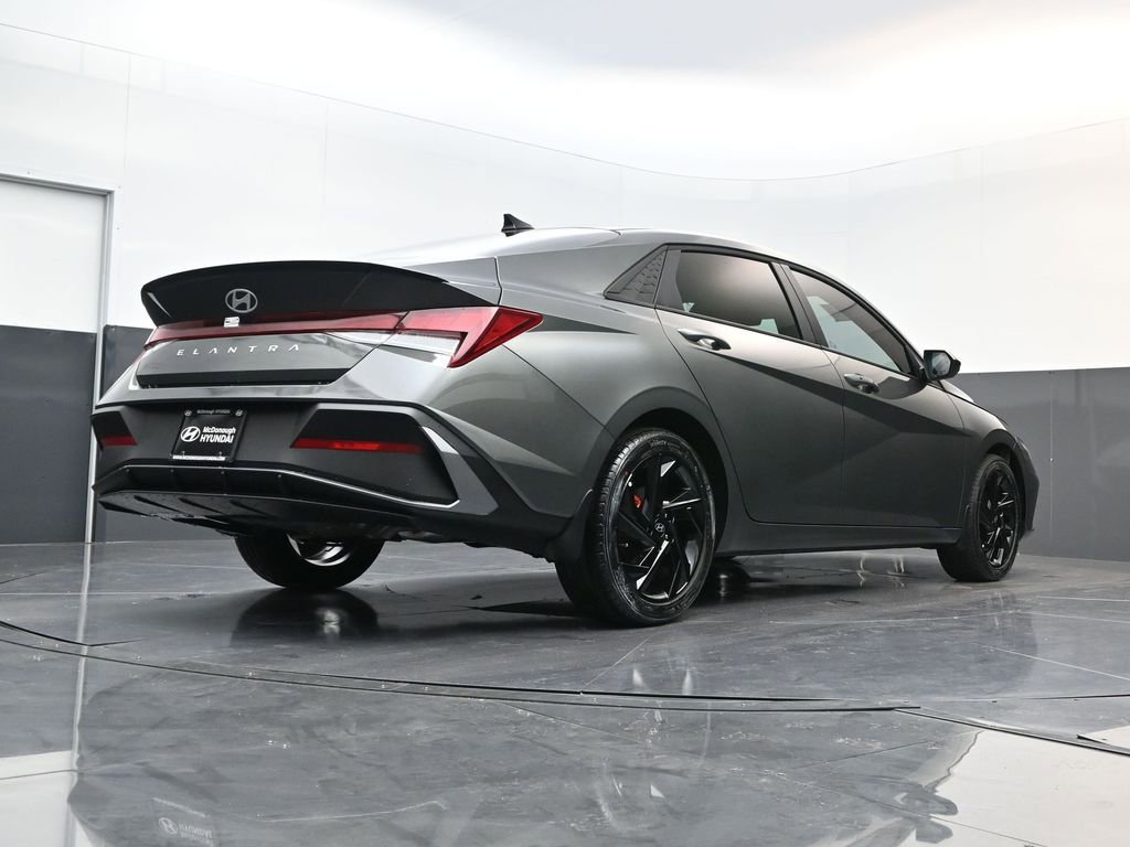 New 2026 Hyundai Elantra Sport image 27