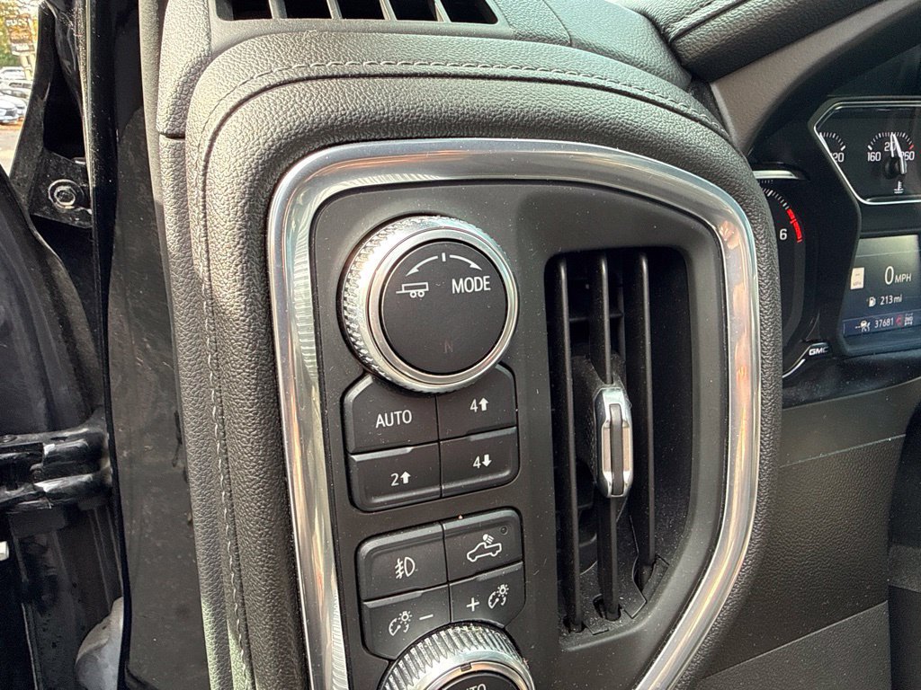 Used 2021 GMC Sierra 1500 SLT w/ SLT Premium Plus Package AWD/4WD image 22