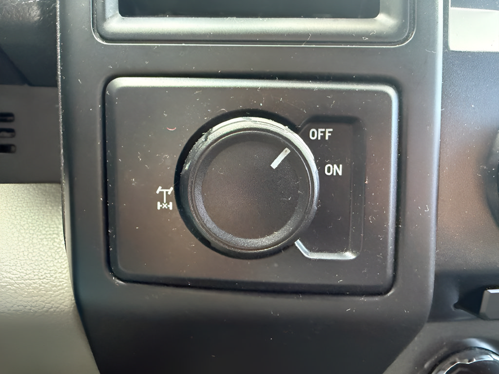 Used 2018 Ford F150 XL w/ Equipment Group 101A Mid RWD image 28