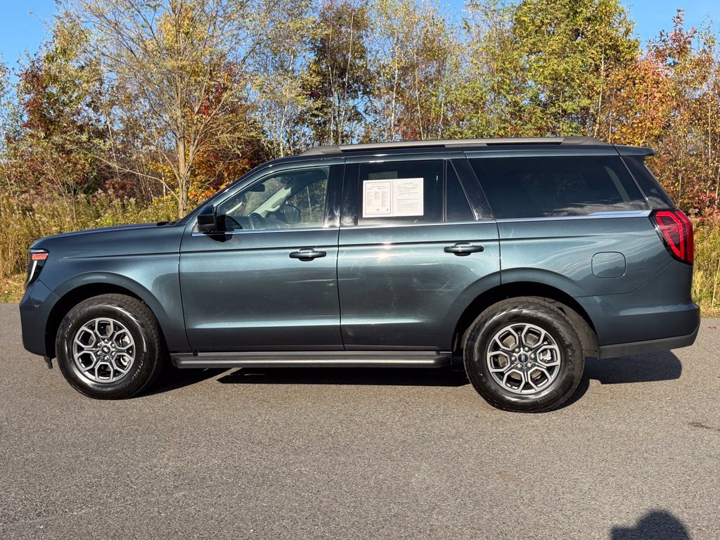 Certified 2025 Ford Expedition Active AWD/4WD image 28