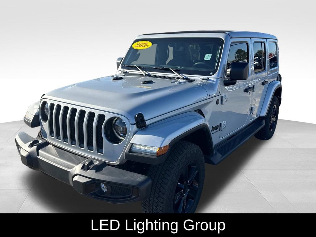 Used 2023 Jeep Wrangler Altitude image 3