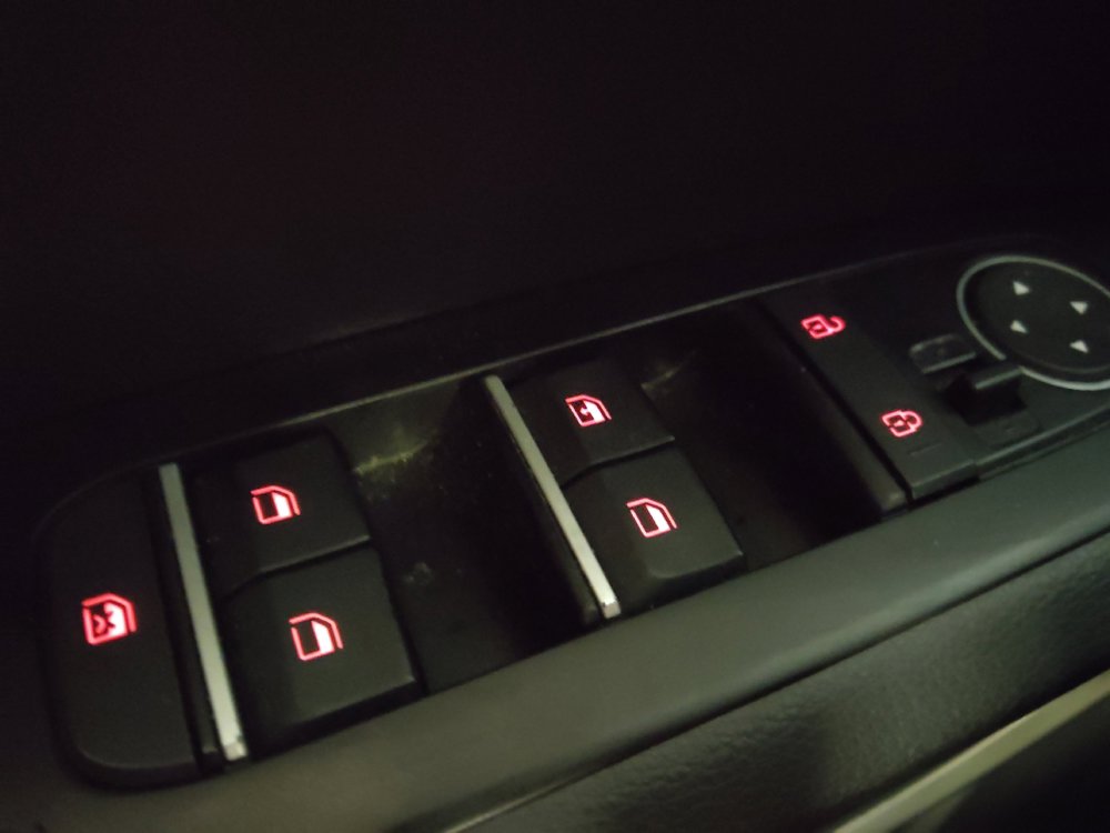 Used 2020 Kia Soul LX image 27