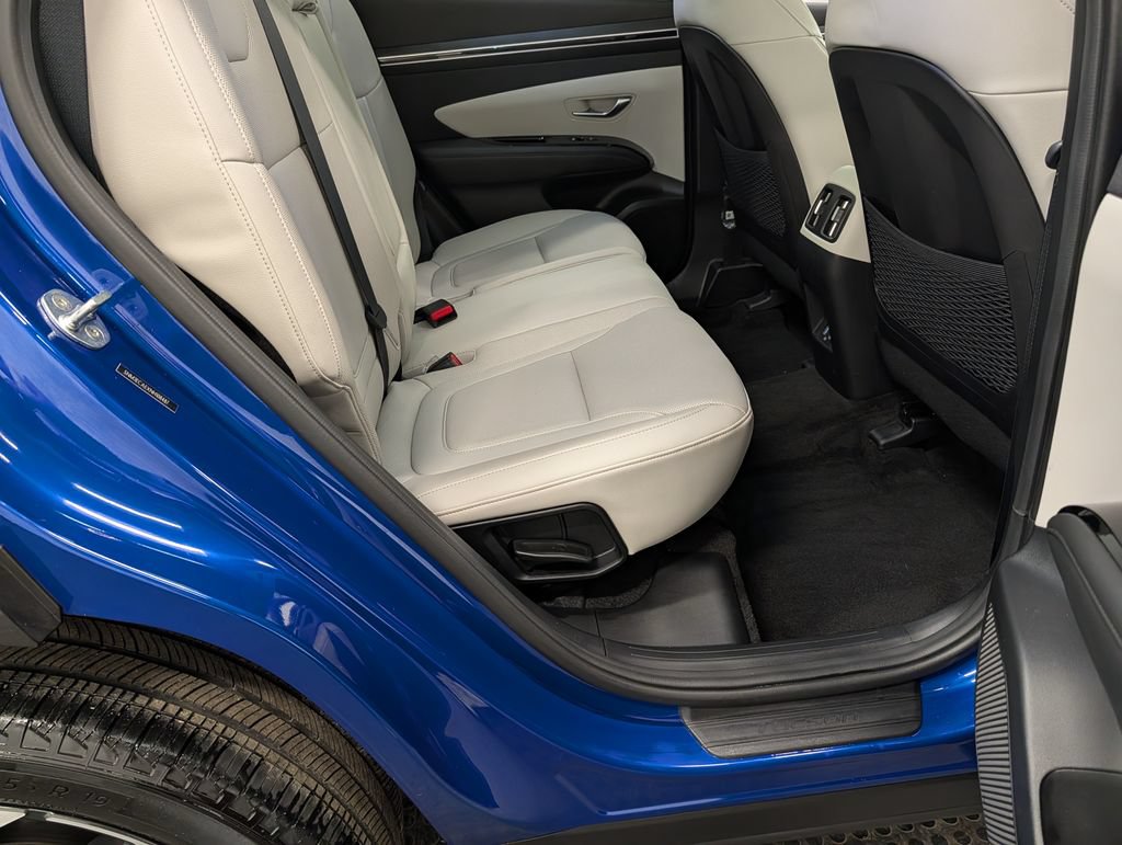 Used 2022 Hyundai Tucson Limited AWD/4WD image 32