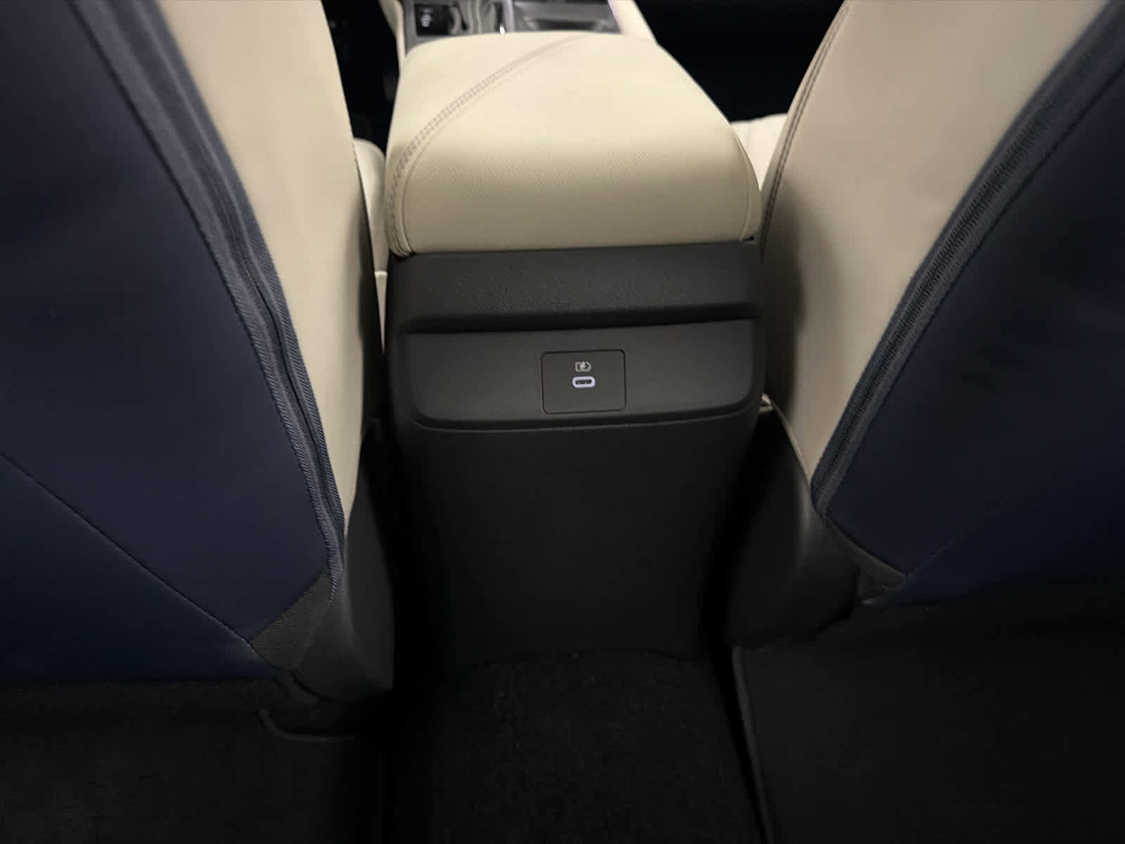 Used 2026 Nissan Sentra SL w/ Floor Mat Package FWD image 21