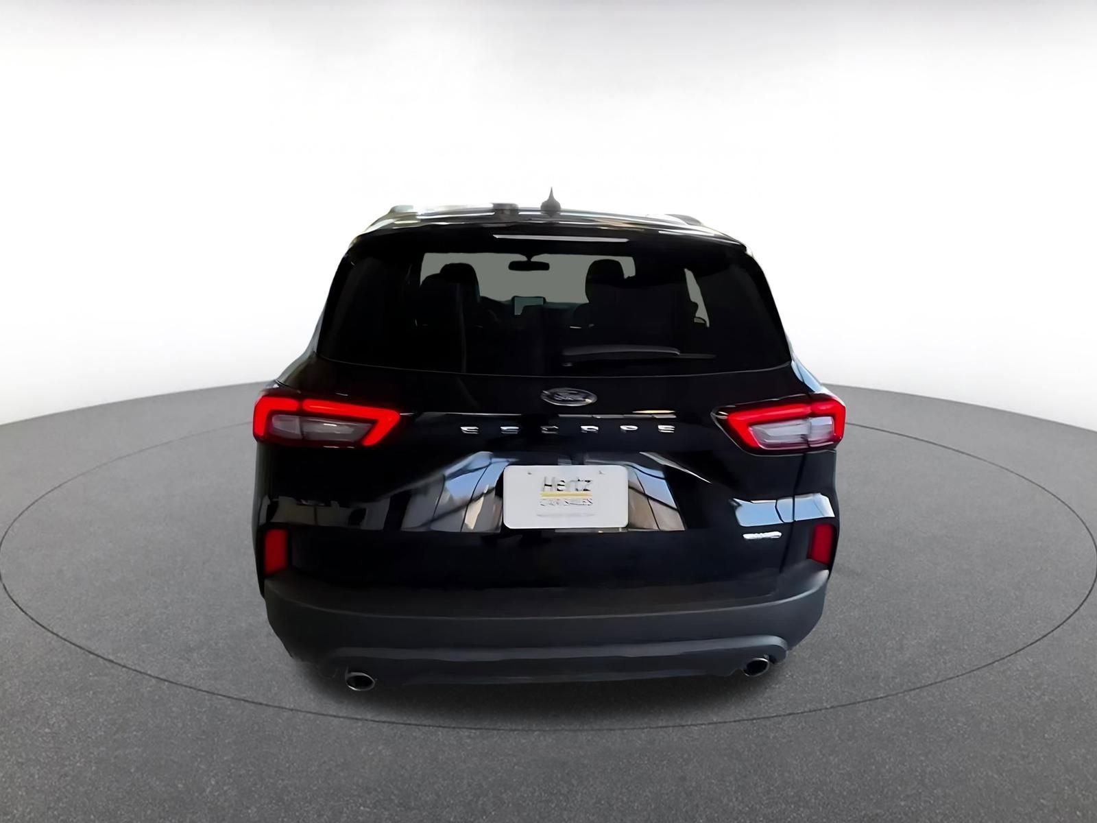 Used 2025 Ford Escape ST-Line image 17