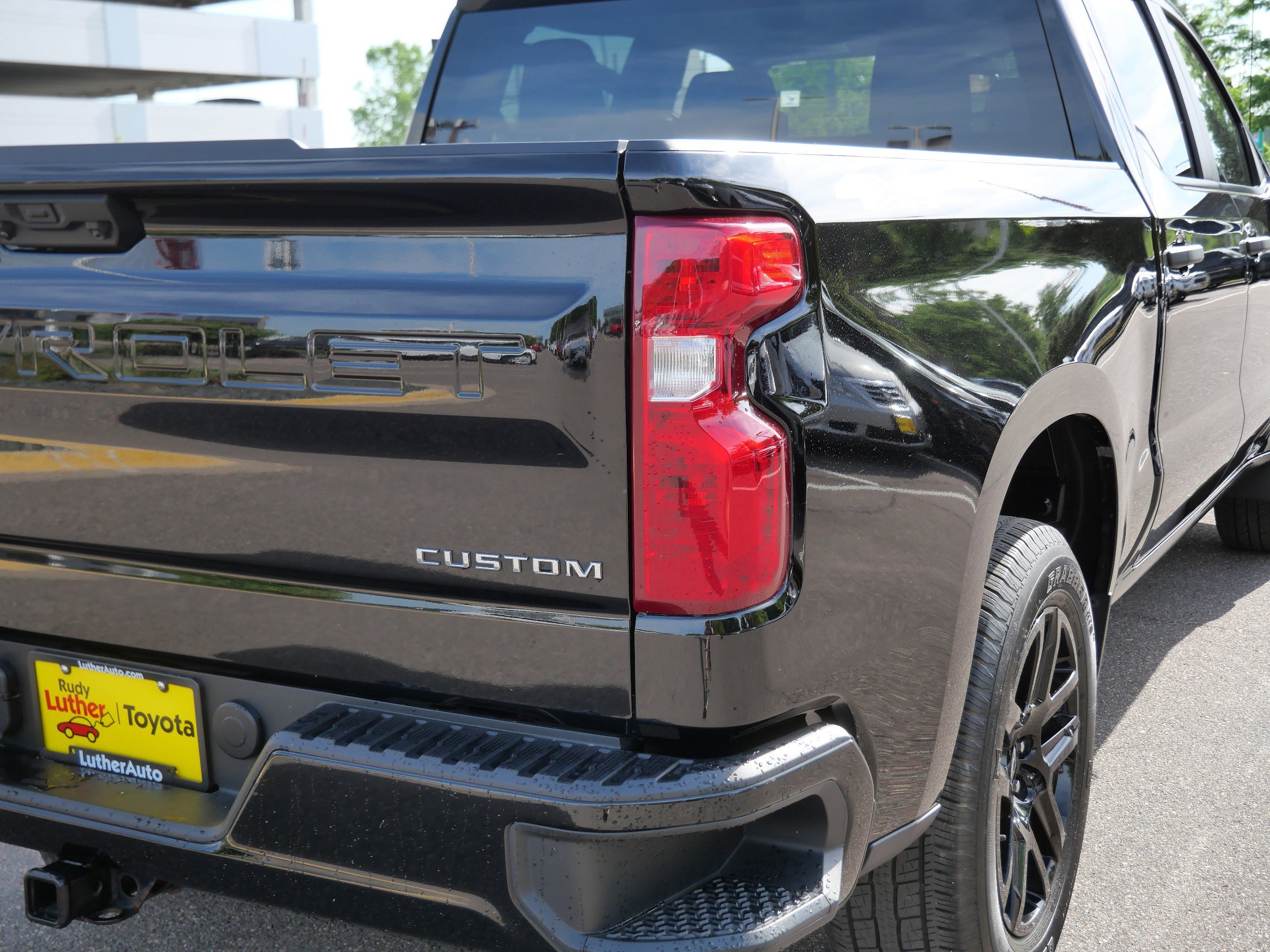 Used 2022 Chevrolet Silverado 1500 Custom AWD/4WD image 17