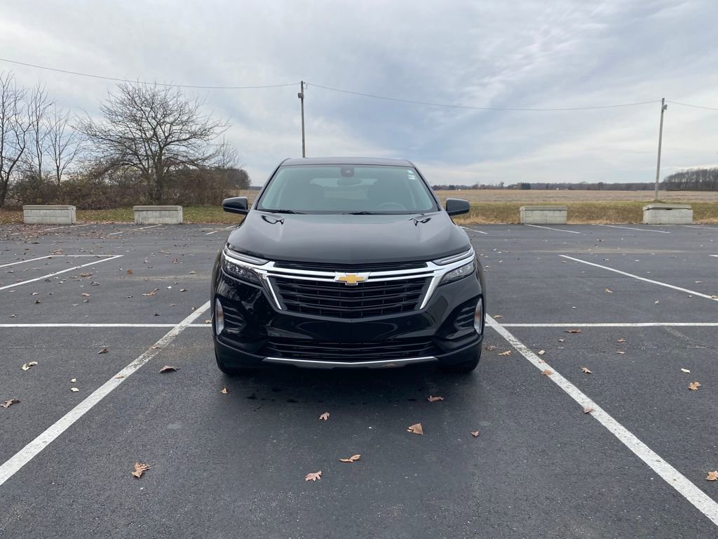 Used 2022 Chevrolet Equinox LT image 2