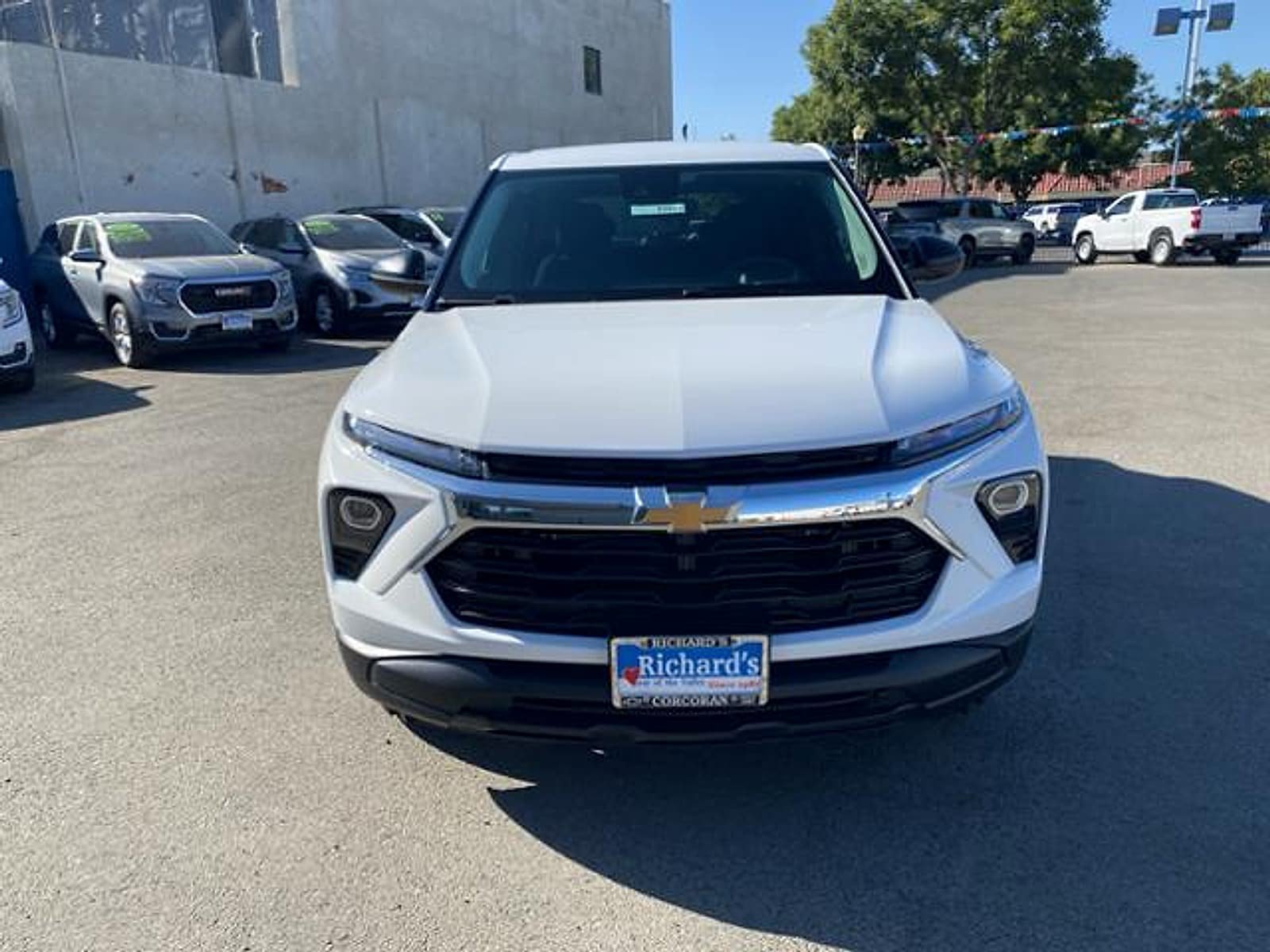 Used 2026 Chevrolet TrailBlazer LS w/ LS Convenience Package FWD image 12