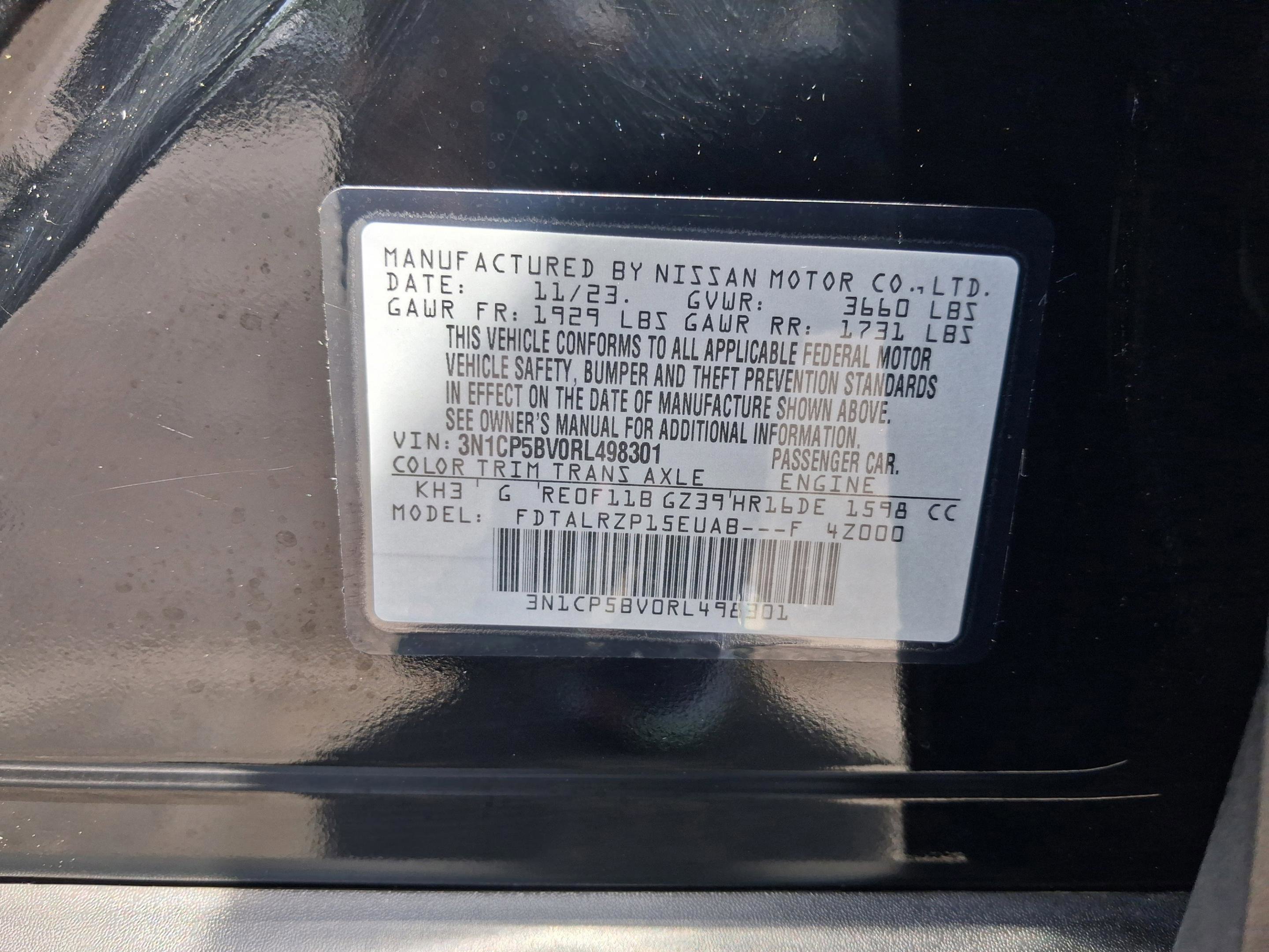 Used 2024 Nissan Kicks S image 37