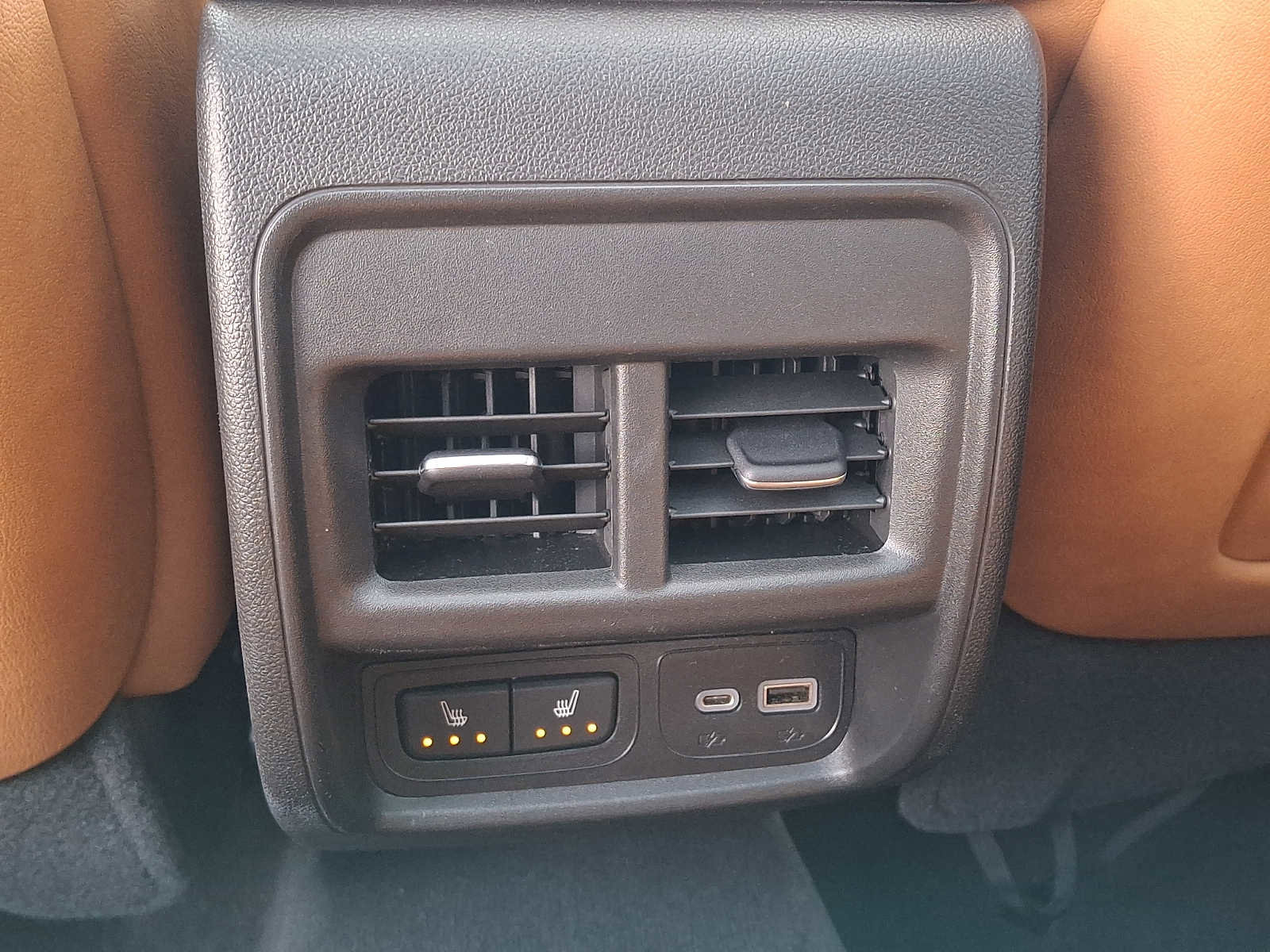 Used 2023 Cadillac XT4 Premium Luxury AWD/4WD image 11