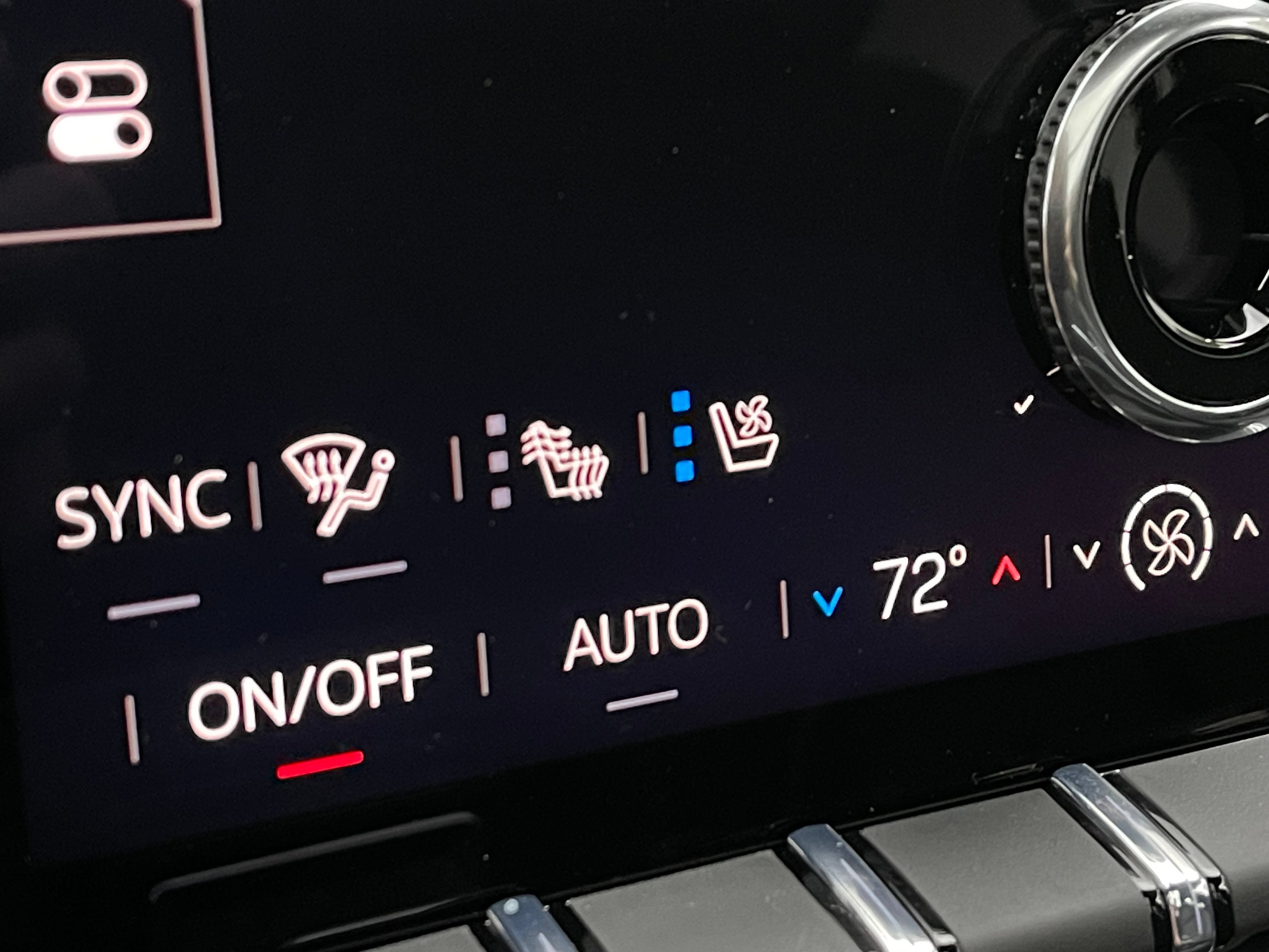 New 2026 GMC Yukon XL Denali w/ Denali Reserve Package AWD/4WD image 7
